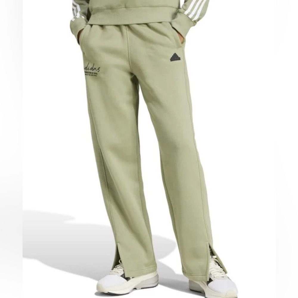 NWOT adidas fleece pants